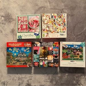 🧩 Set of 5 Puzzles
Nice Variety
300-1000 pieces
All in very good used condition